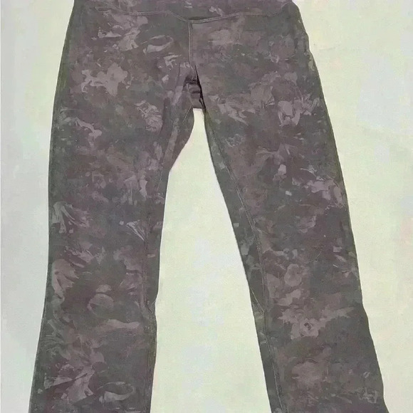 Lululemon Align Crop  21” leggings rejuvenate dark chrome multi size 4 - Picture 4 of 7